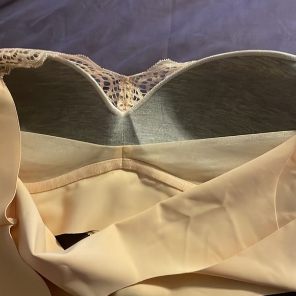 Exsecret Bundle of 2 Bralettes Bras Lace‎ Padded No Wire Sz 42 - Picture 9 of 10